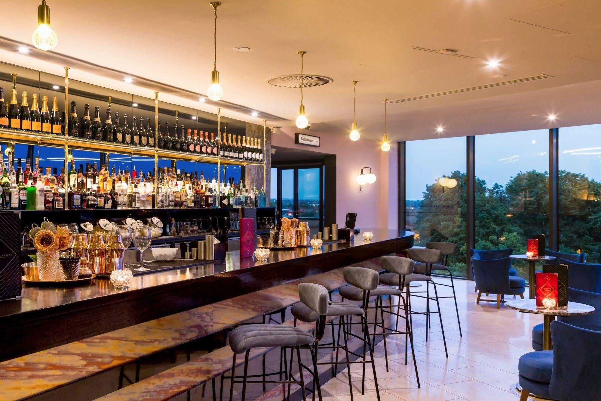 Abode Chester Luaran gambar